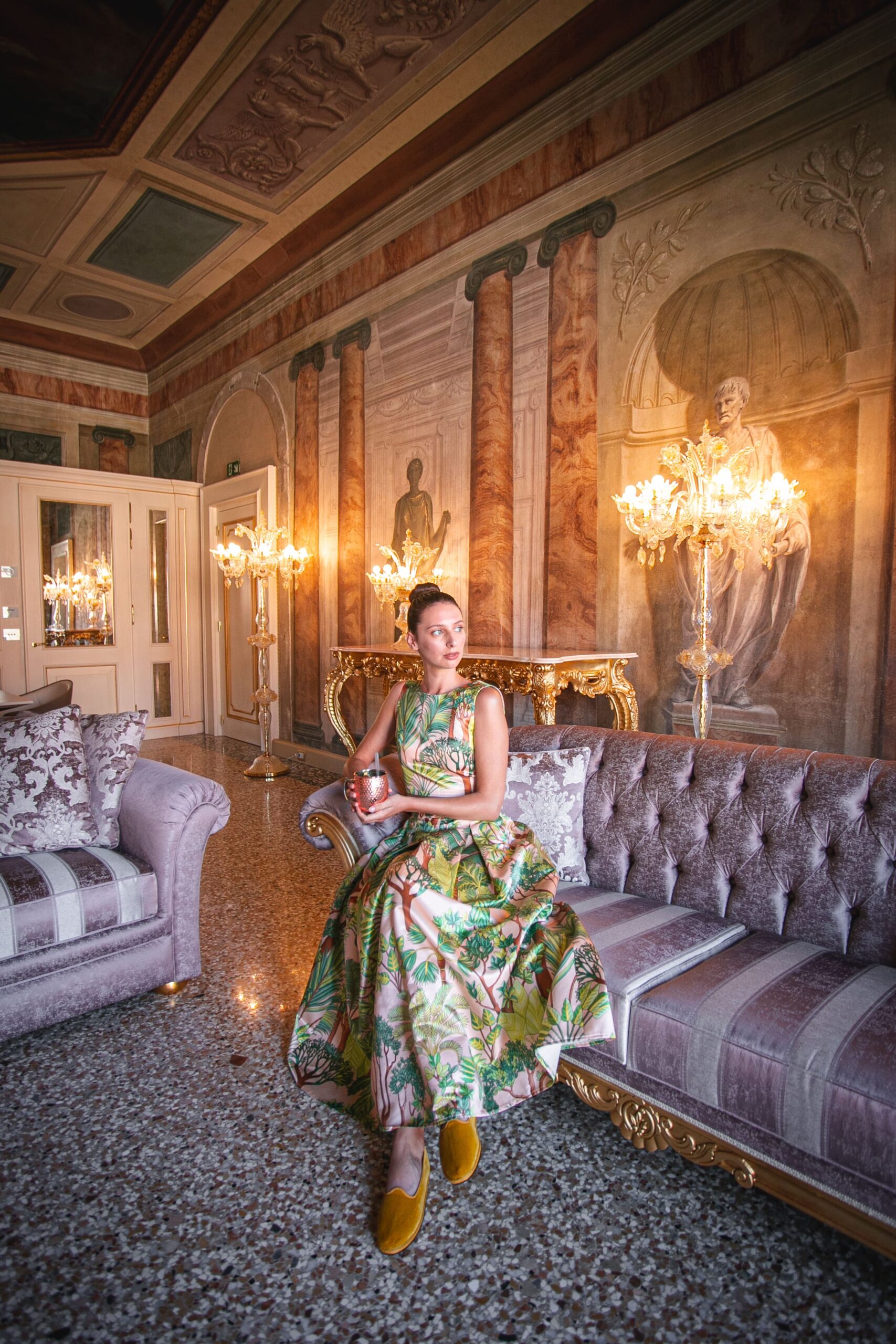 In Screaming Color at Ca_ Bonfadini @ItsMartaEffe per Venice Fashion Week